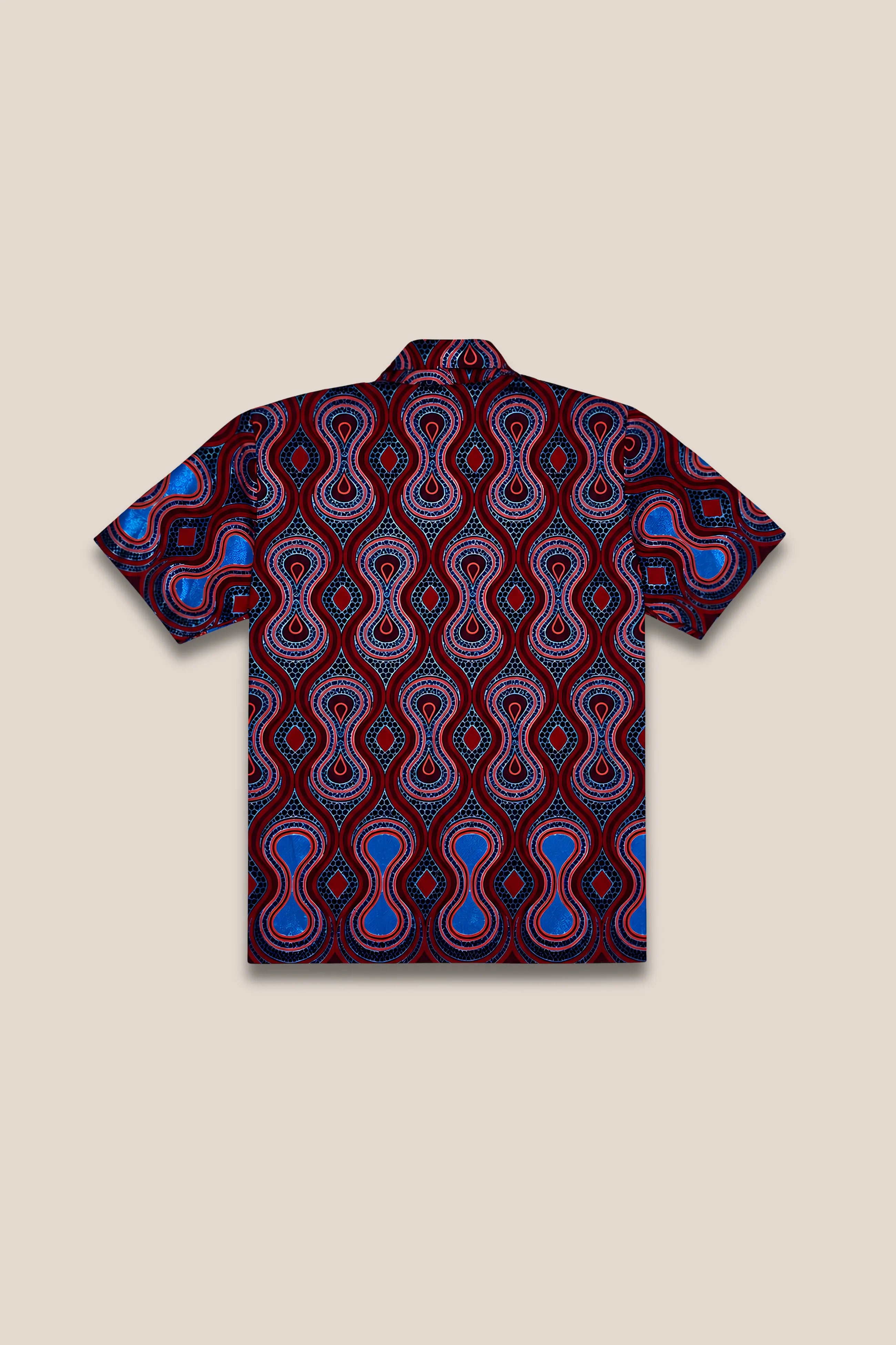 Chemise droite boutonnée,  imprimé bordeaux et bleu, vue de dos