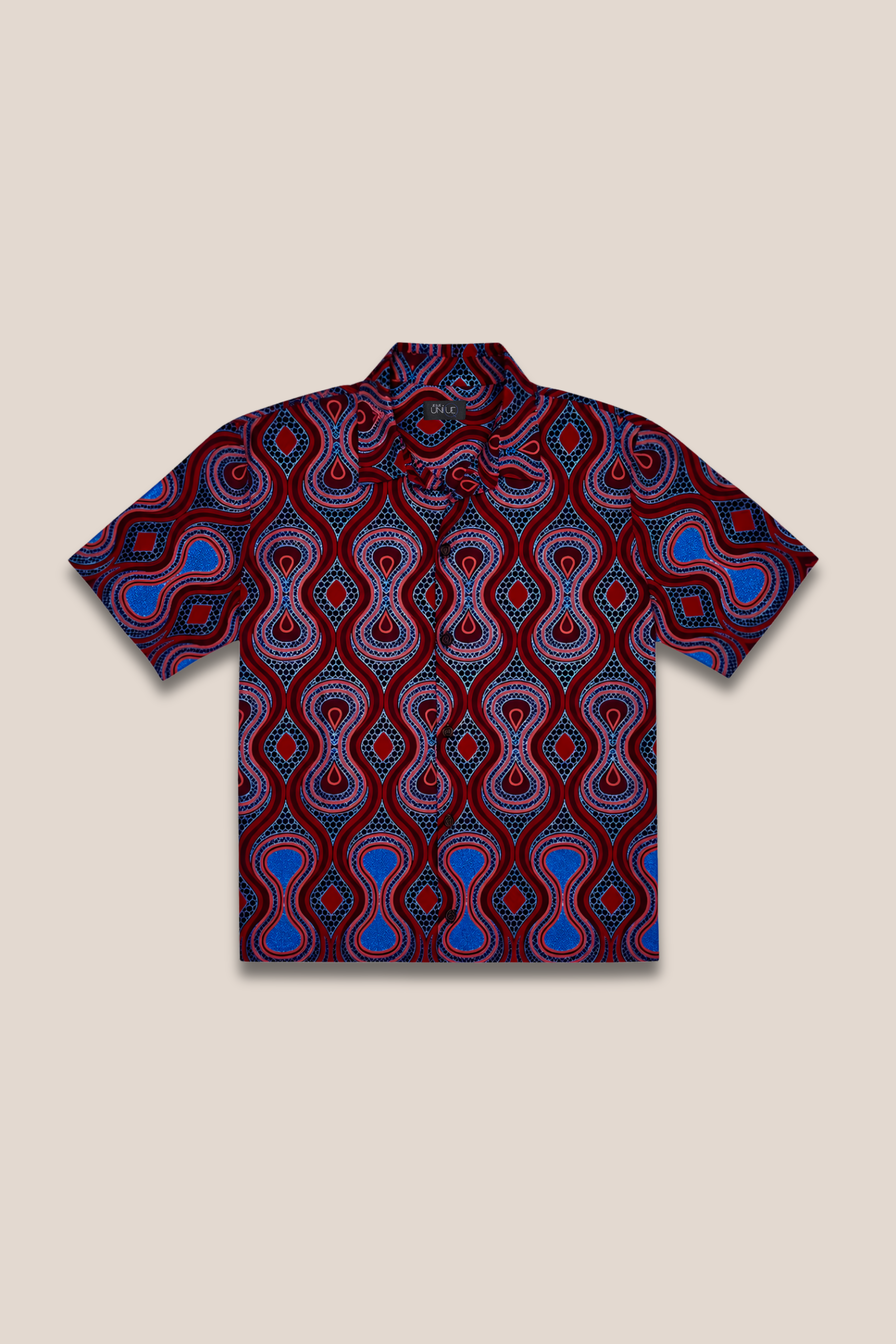 Chemise droite boutonnée, imprimé bordeaux et bleu, vue de face
