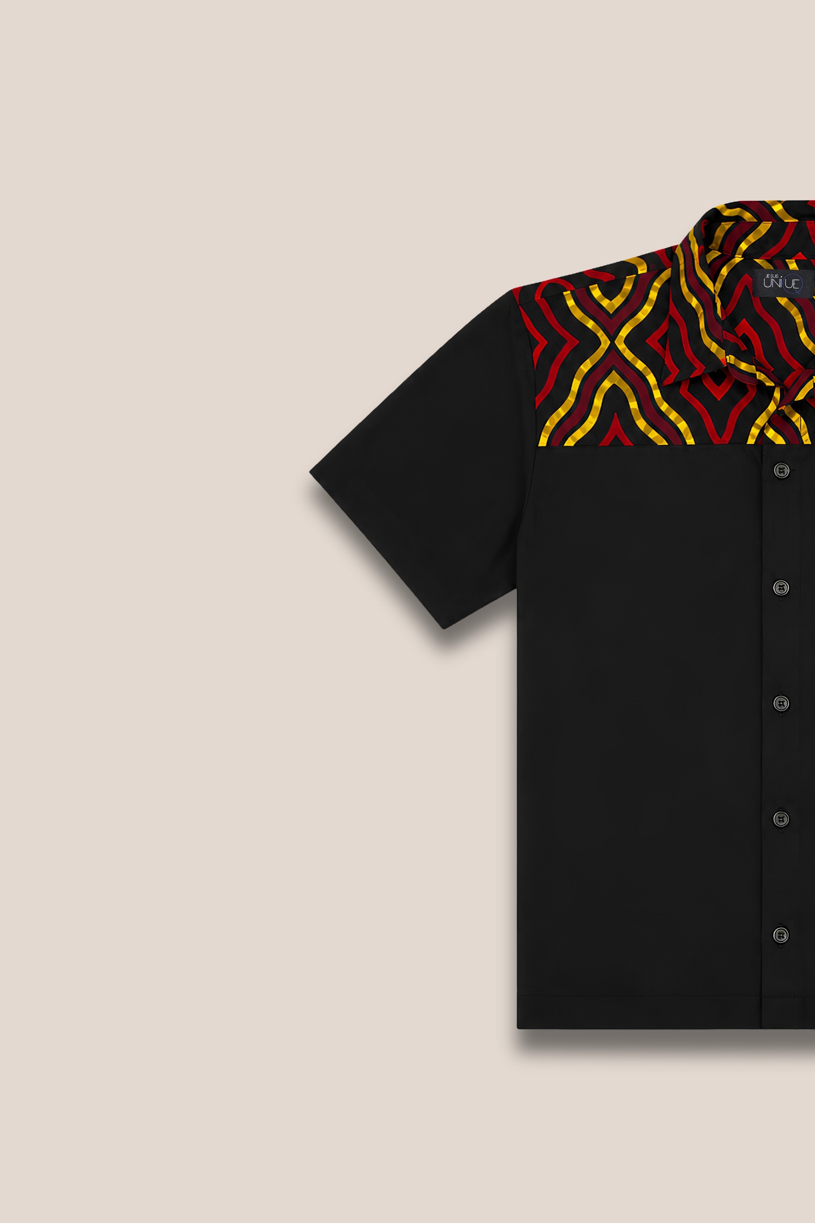 Chemise manches courtes bicolore rouge et or - zoom motif