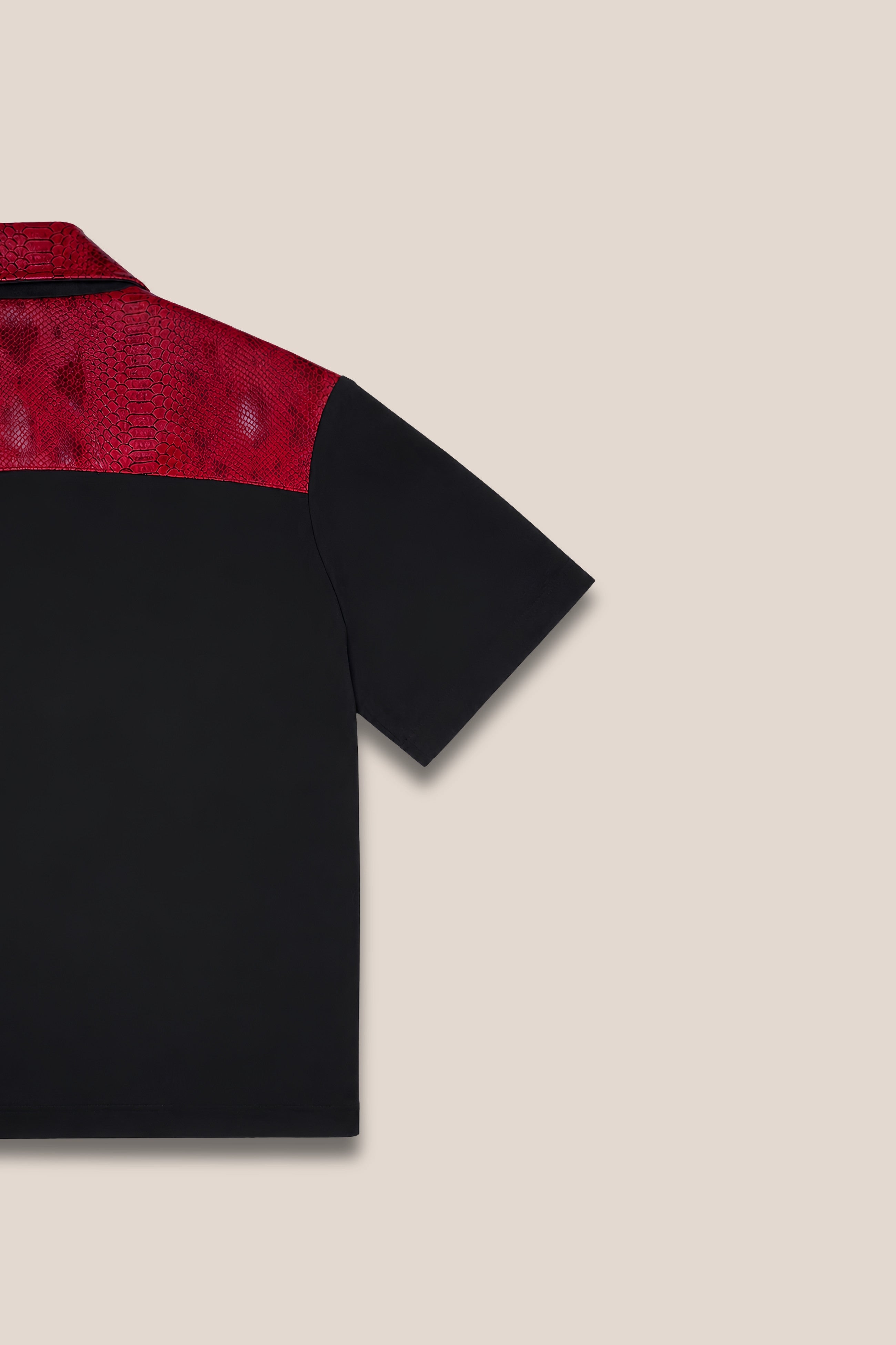 Chemise zippée manches courtes bicolore rouge python- zoom détails