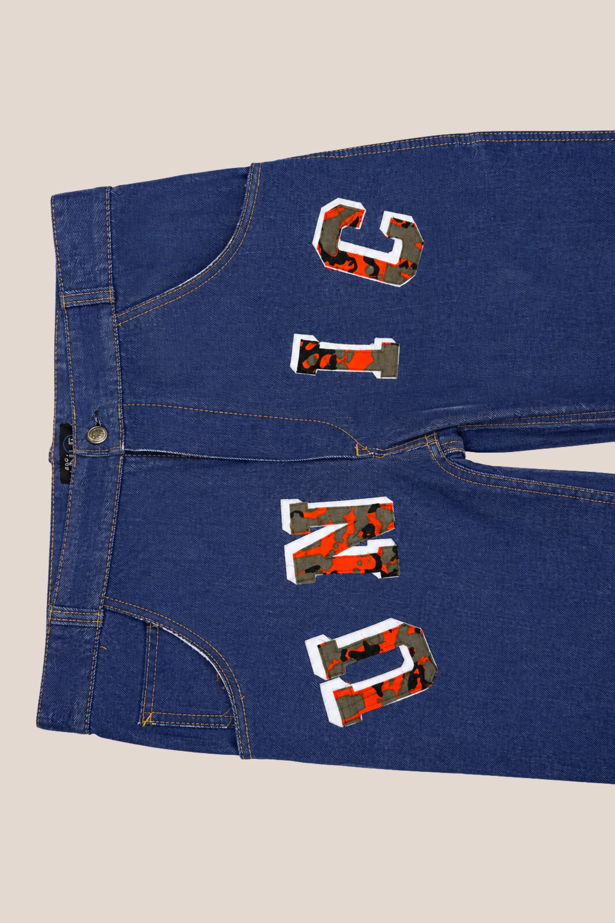 jean signature UNIC 4